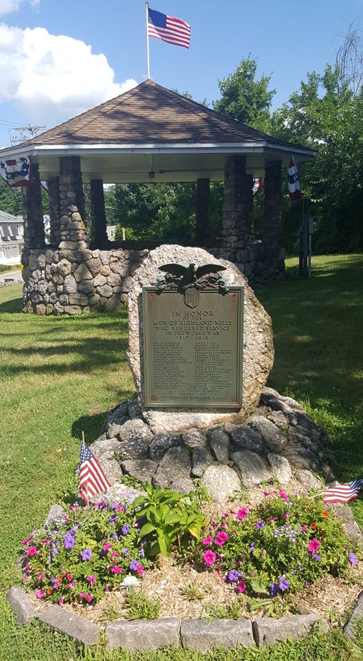 Zoom on the image : Highland Mills Memorial Stone