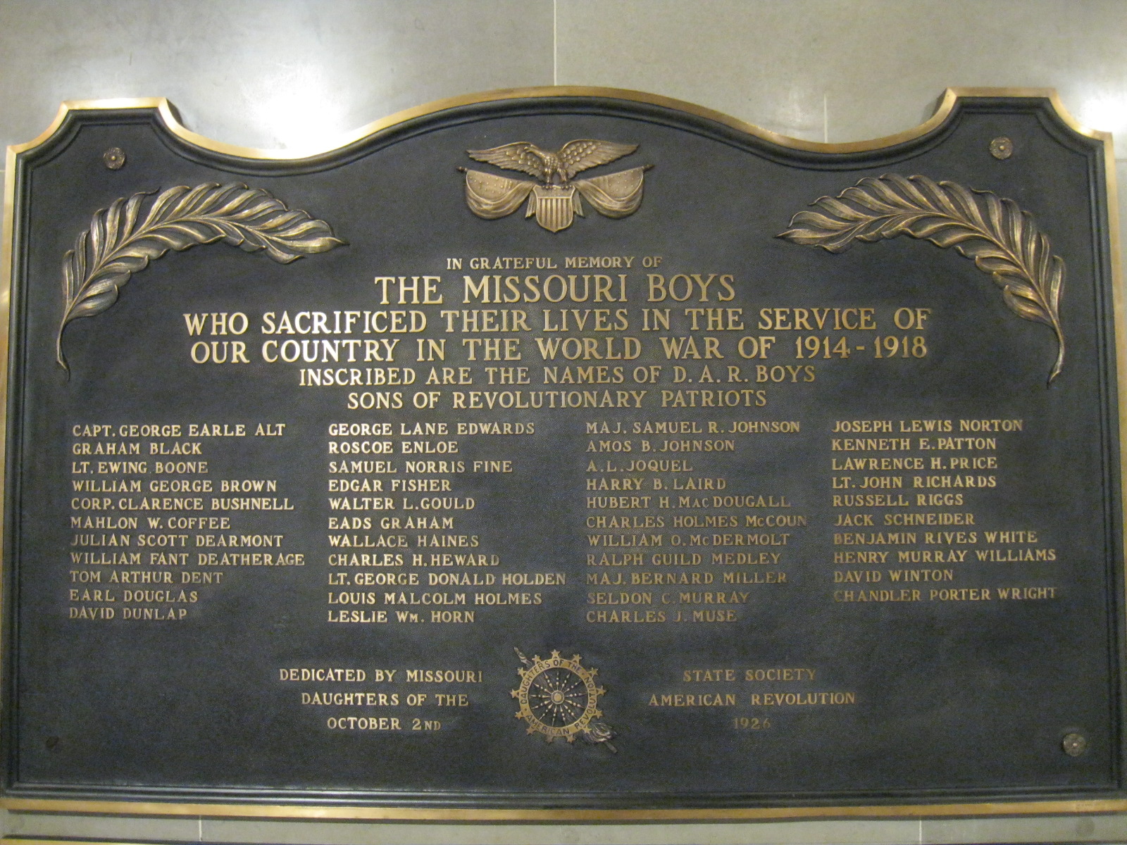 Zoom on the image : Missouri D.A.R. WWI -Sons of Revolutionary Patriots Plaque
