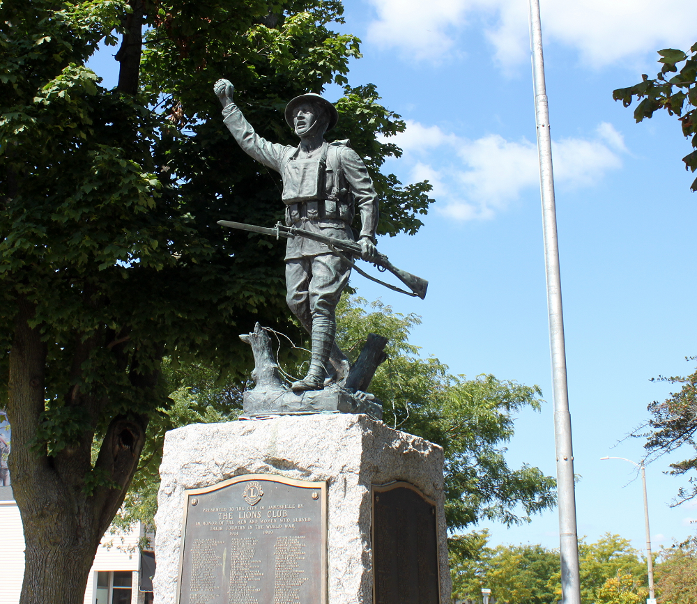 Zoom on the image : Janesville Spirit of the American Doughboy