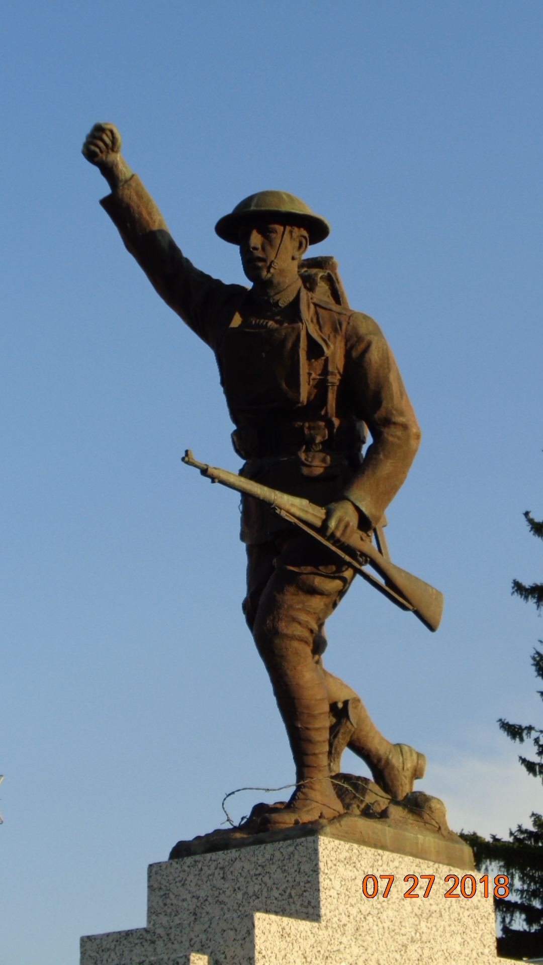 Zoom on the image :  Cherry County NE WWI Memorial