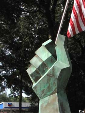 Zoom on the image : Veterans Memorial Flagstaff