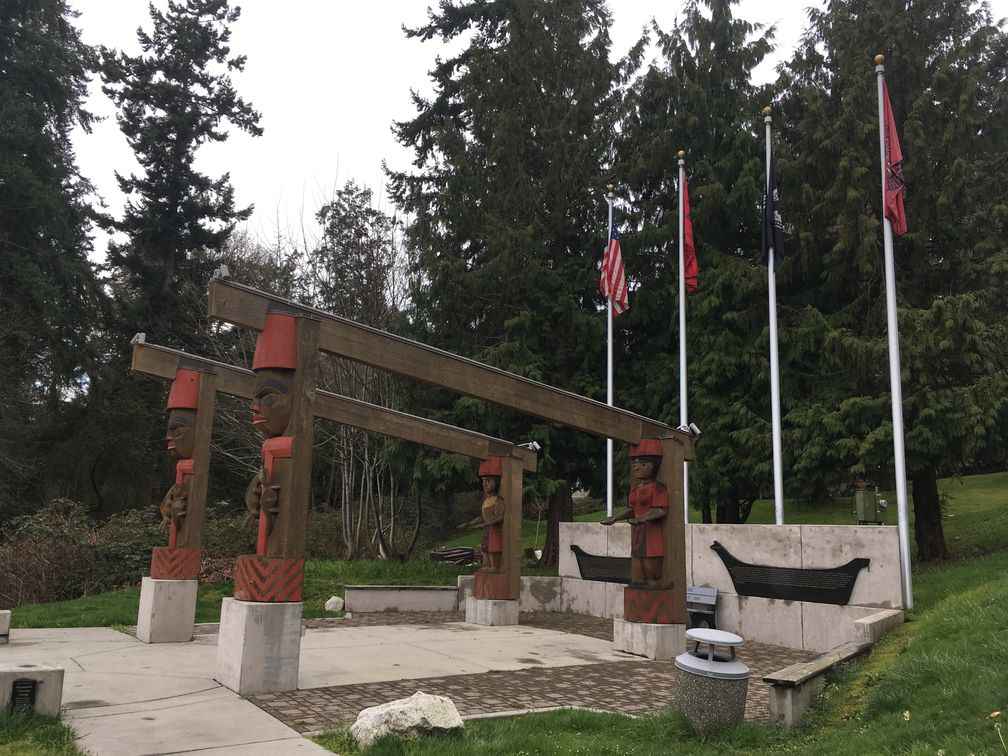 Zoom on the image : Suquamish Veterans Memorial