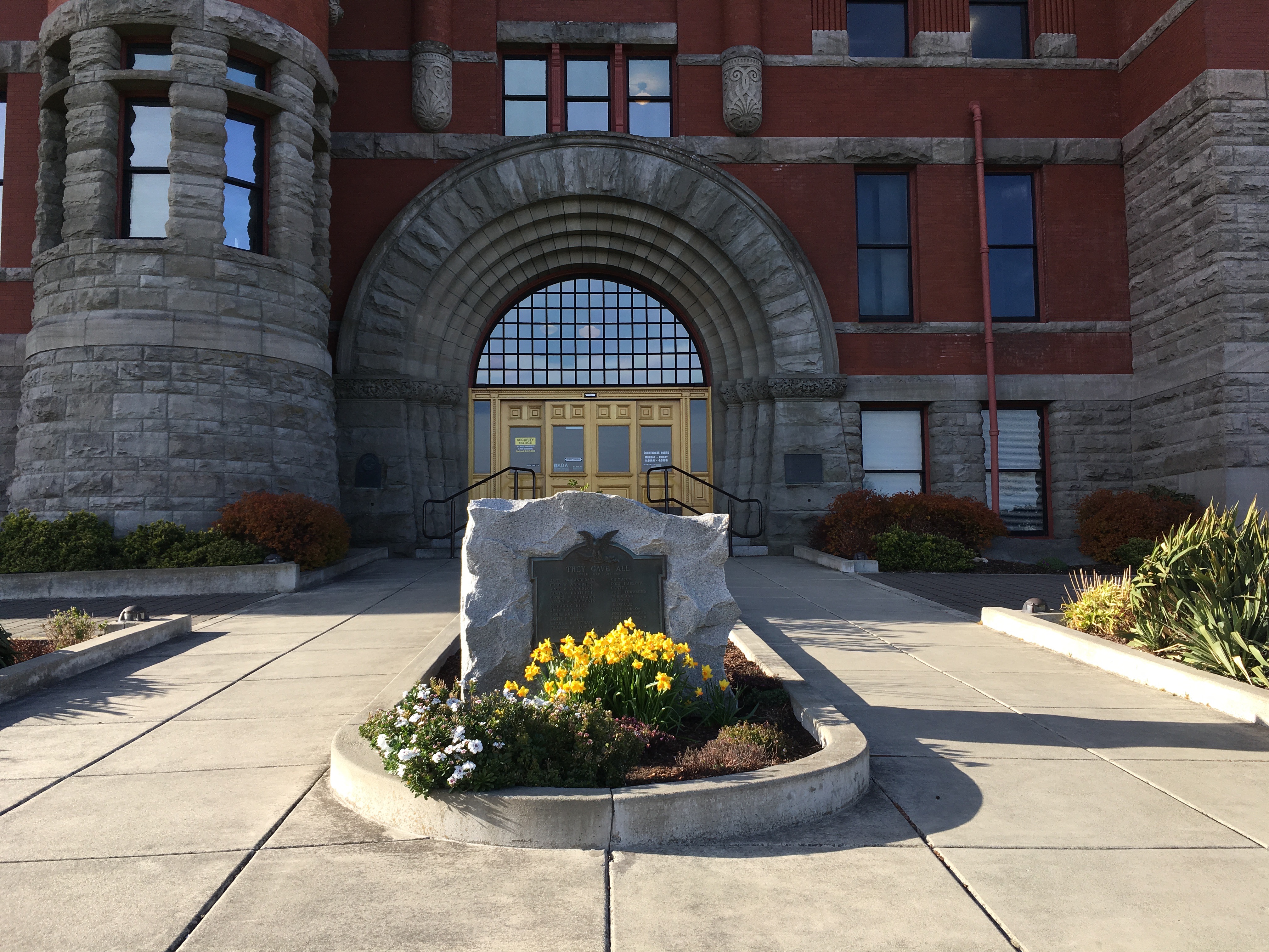 Zoom on the image : Jefferson County Courthouse 