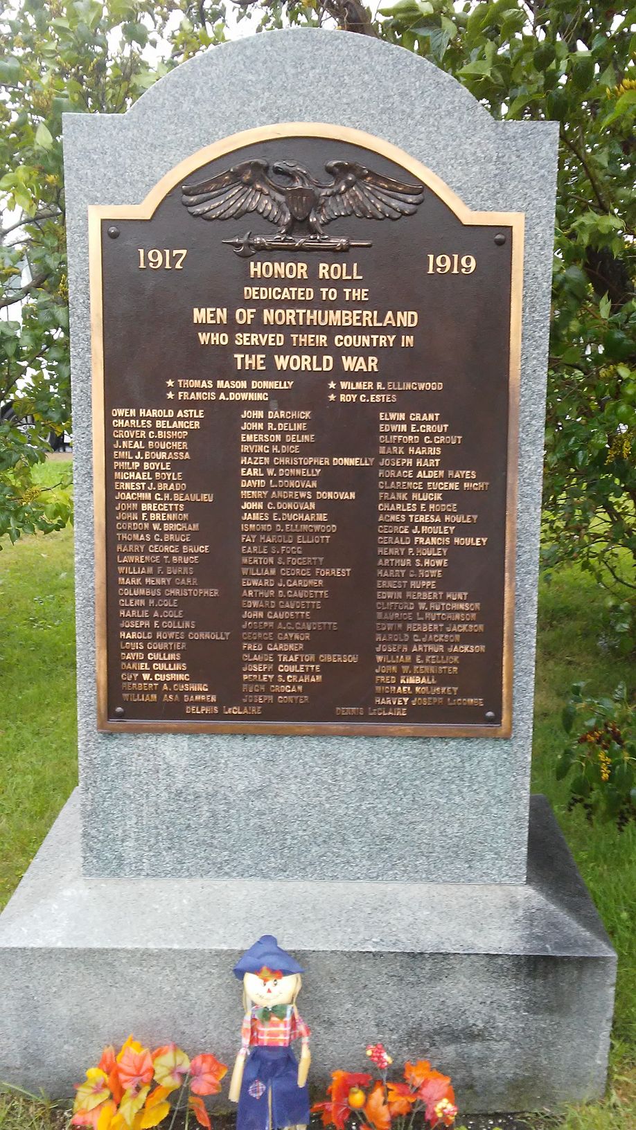 Zoom on the image : Northumberland World War Memorial Monument