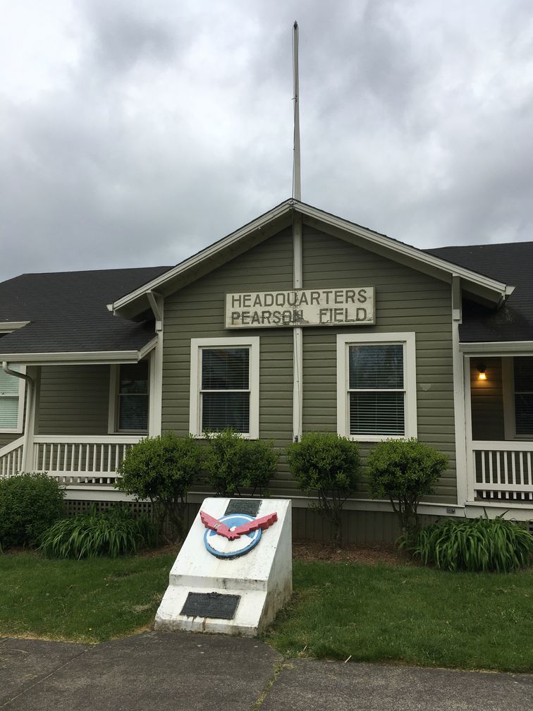 Zoom on the image : Pearson Field & Air Museum