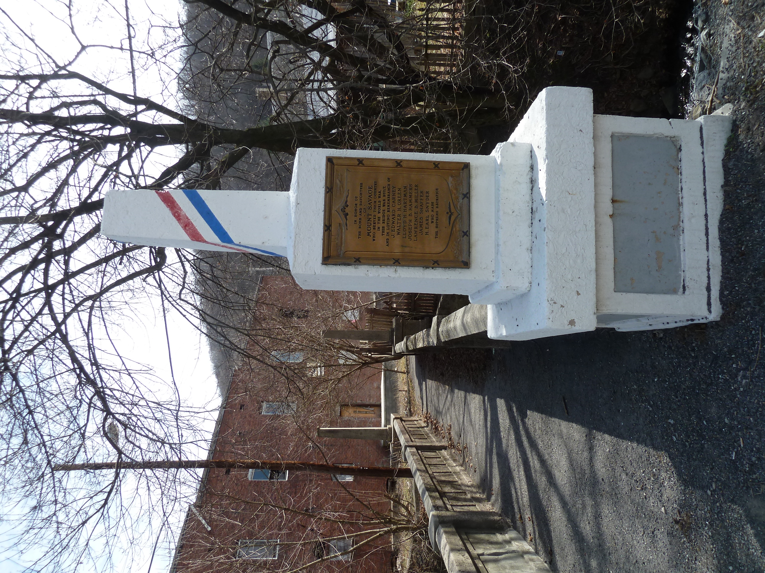 Zoom on the image : Mount Savage World War I Memorial Pedestrian Bridge