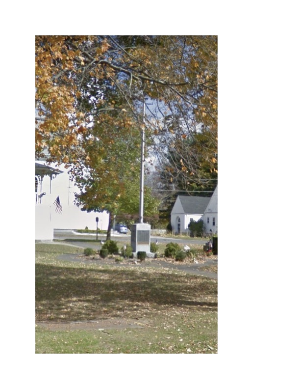 Zoom on the image : Belchertown War Memorial Flagpole