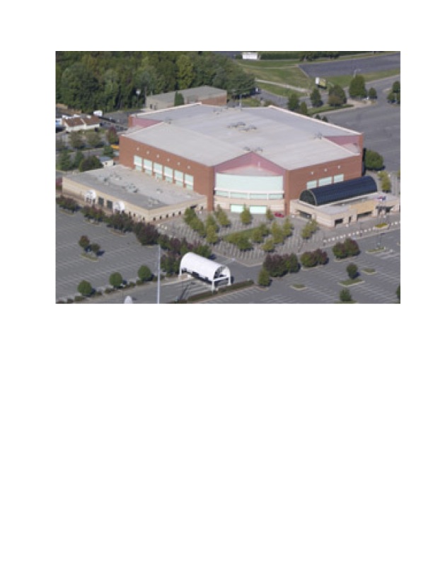 Zoom on the image : Lawrence Joel Veterans Memorial