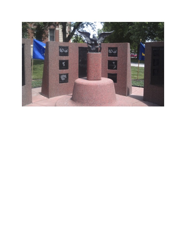 Zoom on the image : Saline County Veterans Memorial