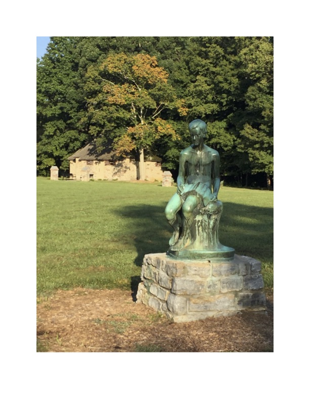 Zoom on the image : World War Memorial, "The Boy and the Book"