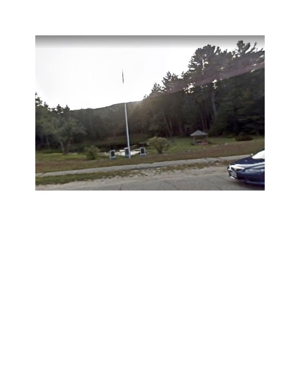 Zoom on the image : War Memorial Monument - Hill