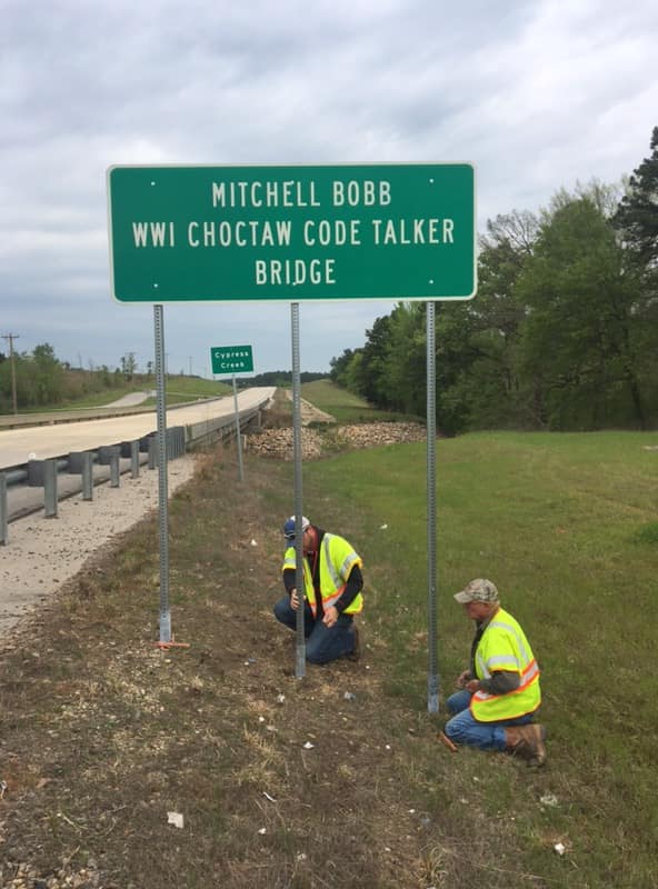 Zoom on the image : Mitchell Bobb Code Talker Bridge
