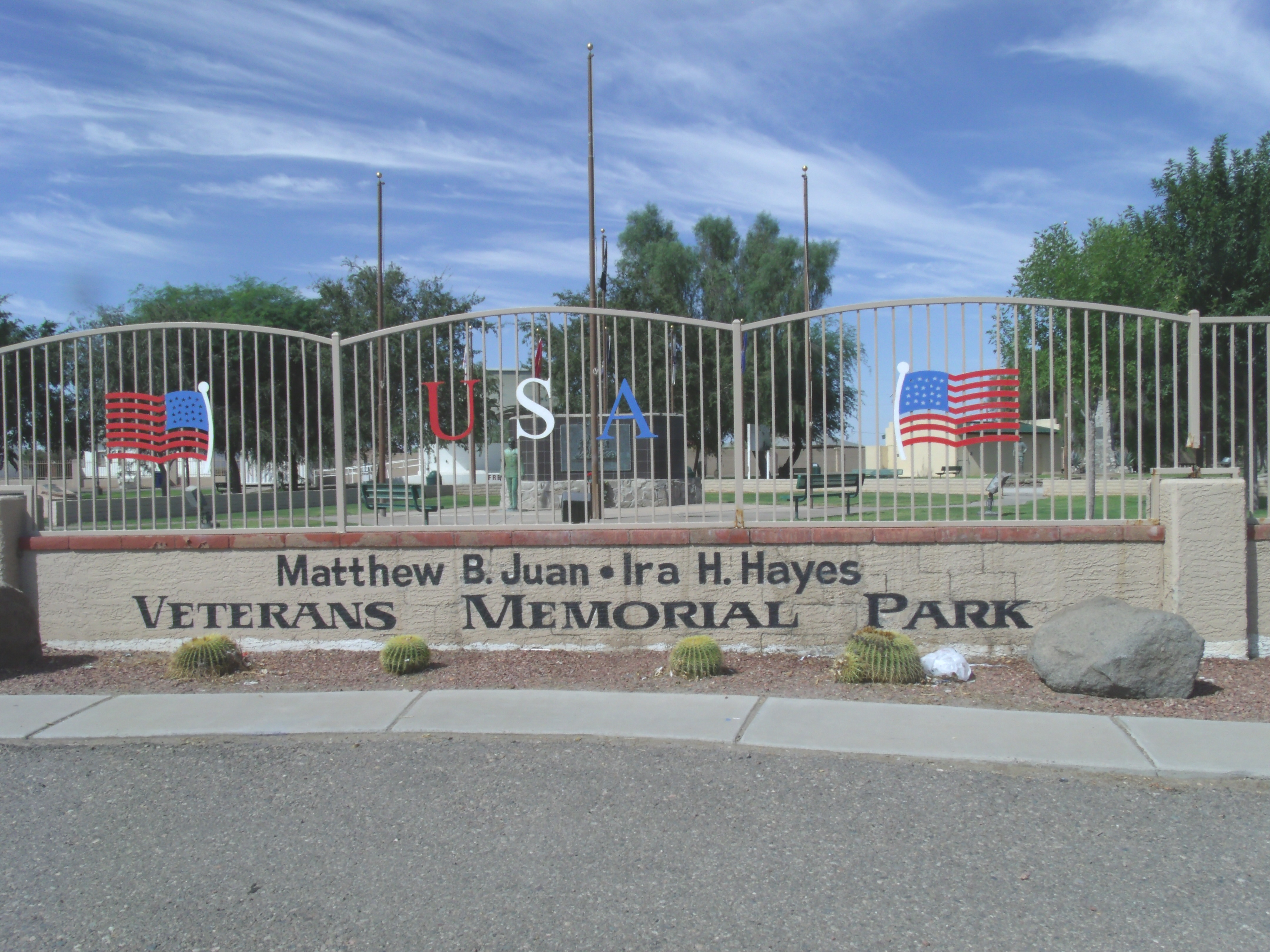 Zoom on the image : The Mathew B. Juan • Ira H. Hayes Veterans Memorial Park