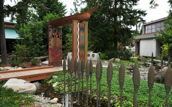 Zoom on the image : Squaxin Island Reservation Veterans Memorial