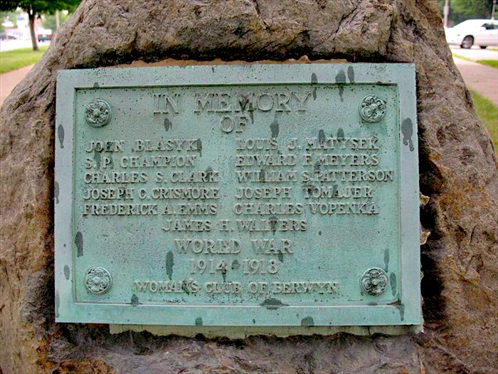 Zoom on the image : In Memory Of...