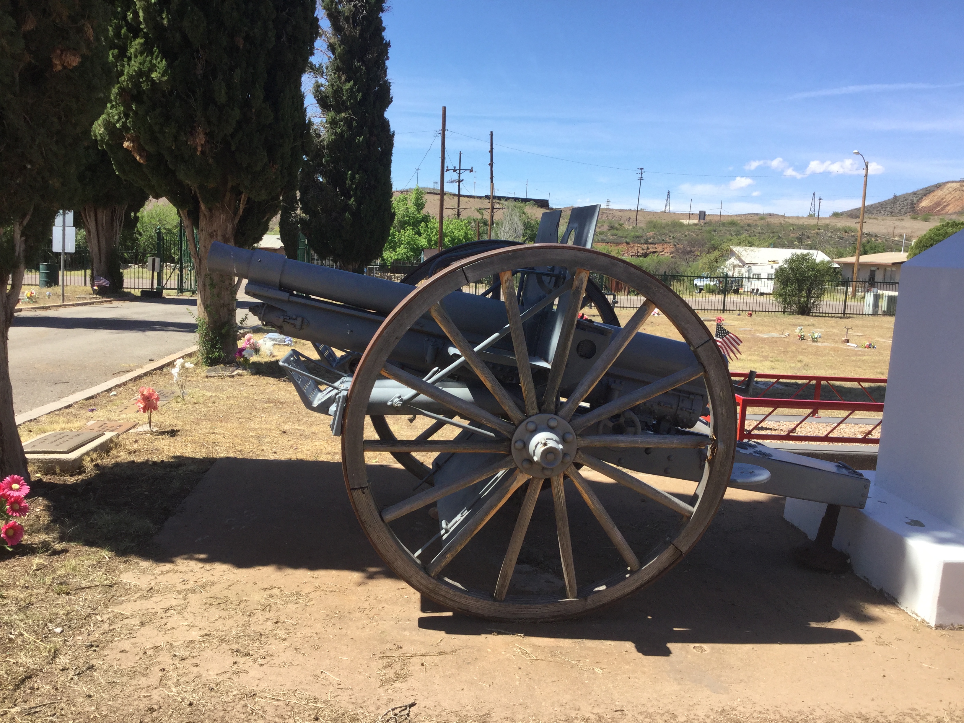 Zoom on the image : Bisbee WW2 Memorial’s WW1 Guardian