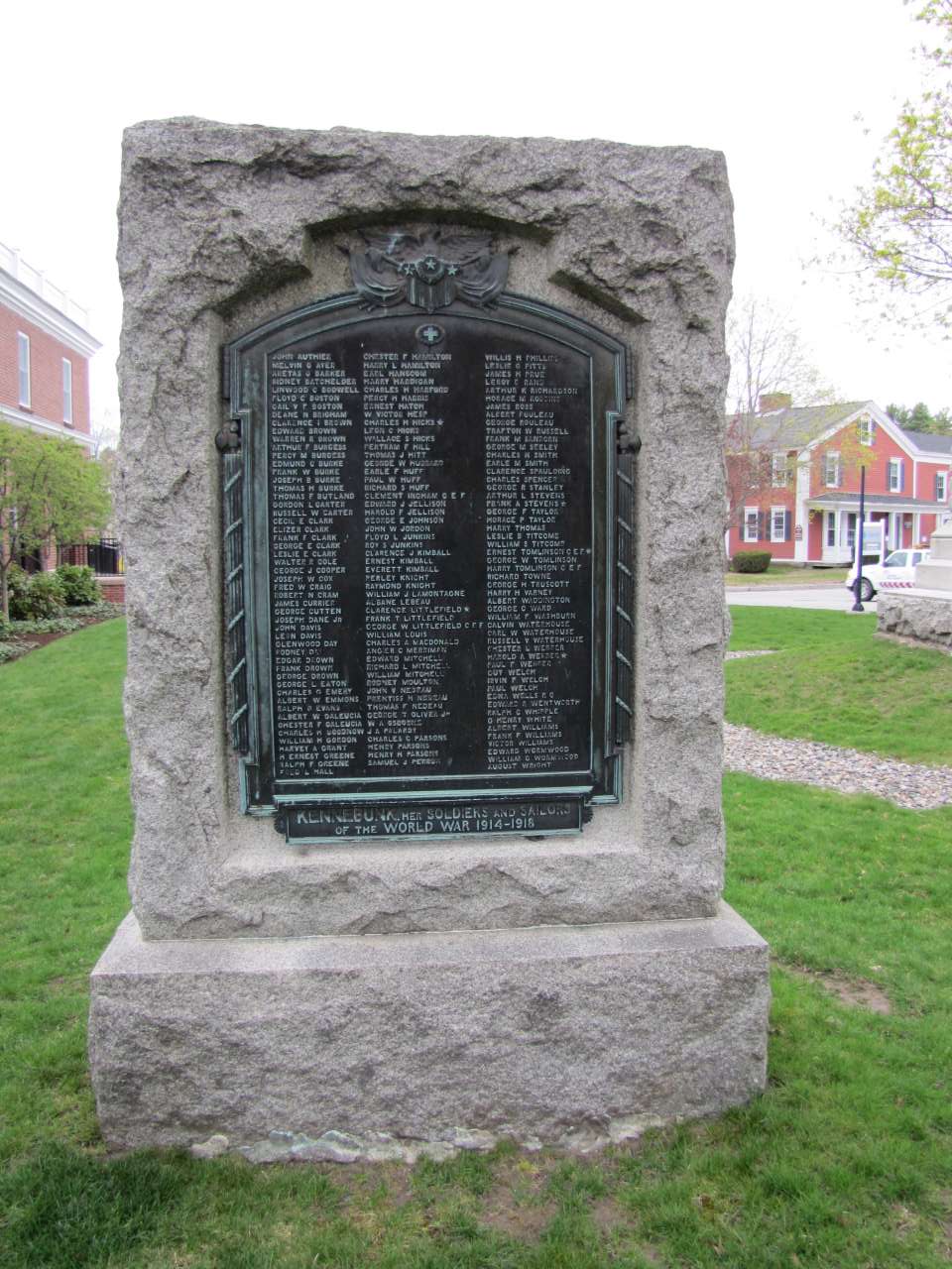 Zoom on the image : Kennebunk World War I Memorial