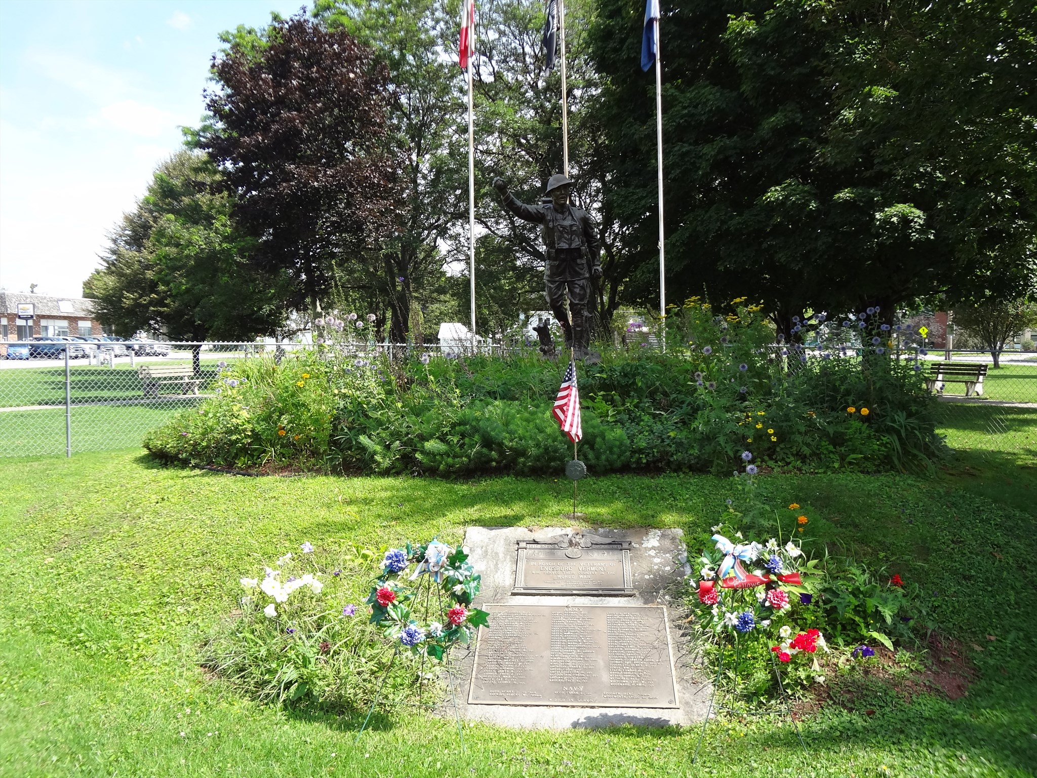 Zoom on the image : Enosburg Falls Spirit of the American Doughboy