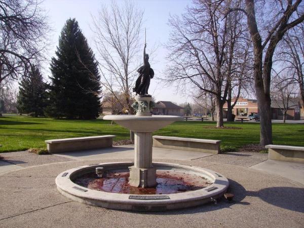 Zoom on the image : Victory Fountain