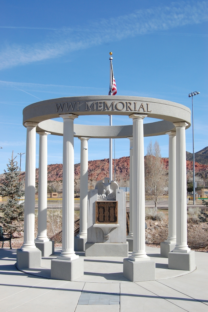 Zoom on the image : Cedar City WWI Memorial