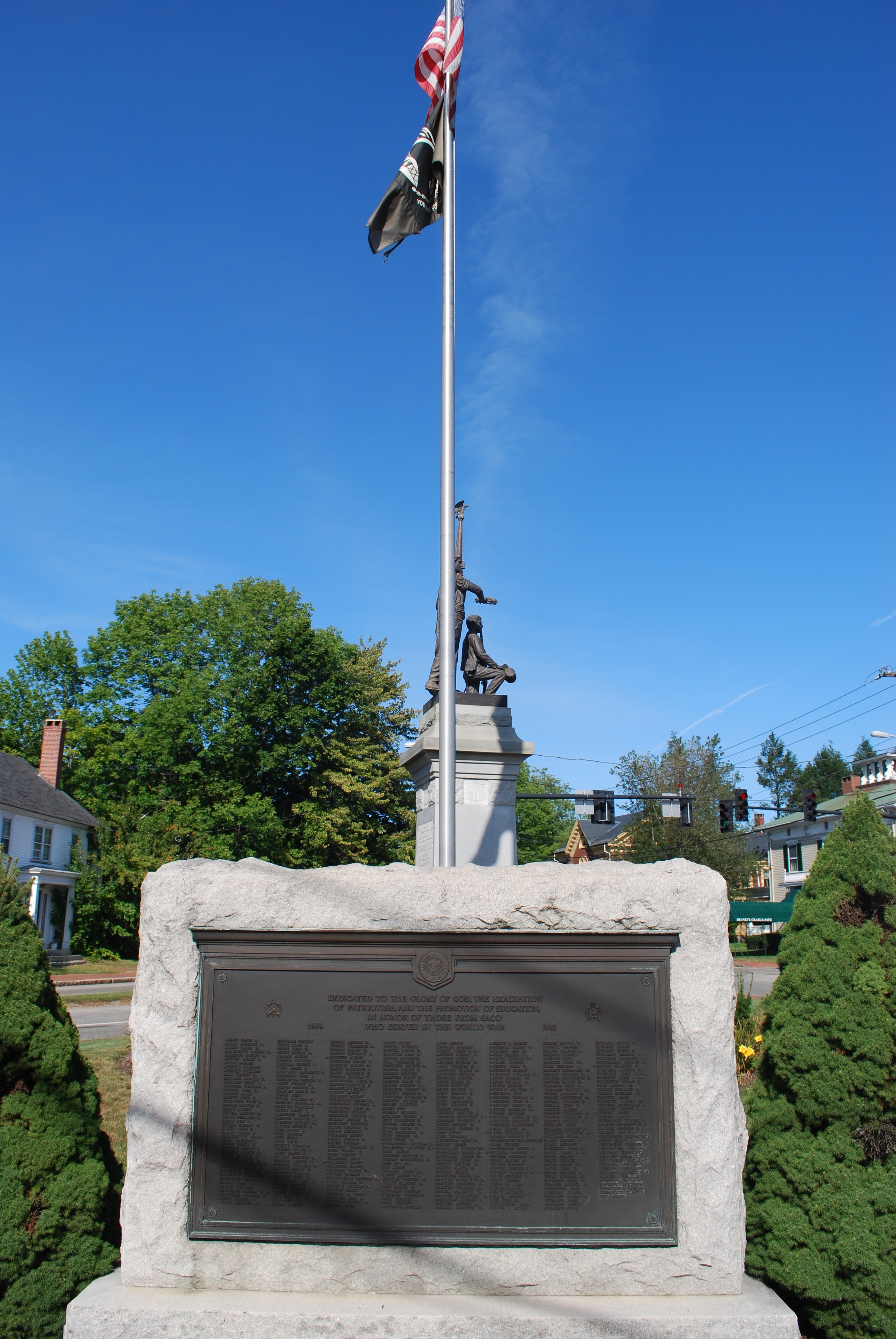 Zoom on the image : Saco WWI Memorial