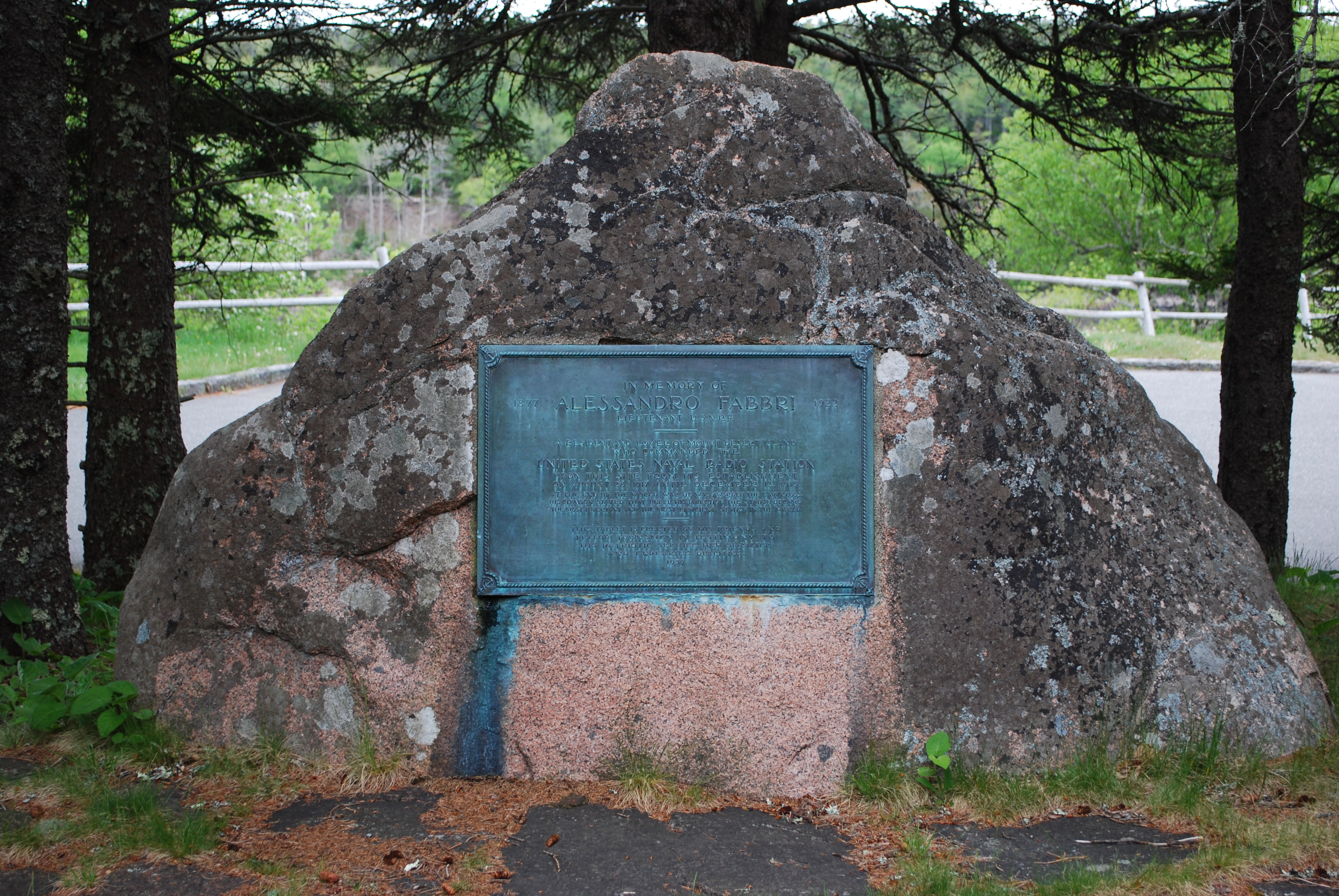 Zoom on the image : Alessandro Fabbri Memorial Stone