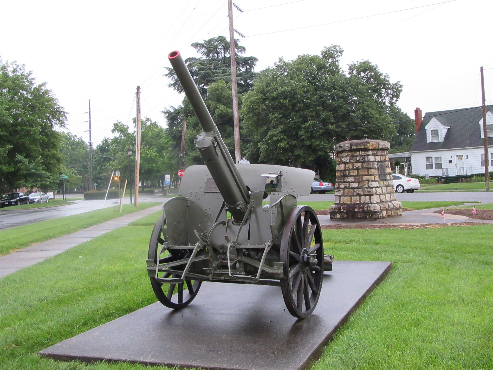 Zoom on the image : Salem WWI Memorial