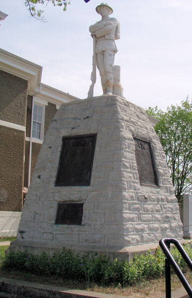 Zoom on the image : Morgan County Courthouse WWI Memorial