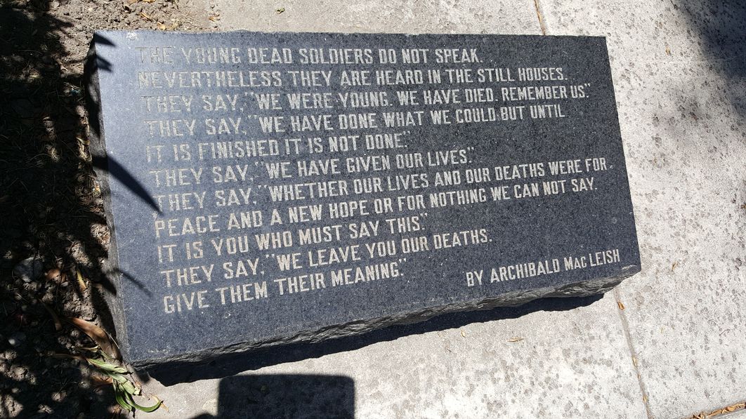 Zoom on the image : San Bernardino WW1 Memorial