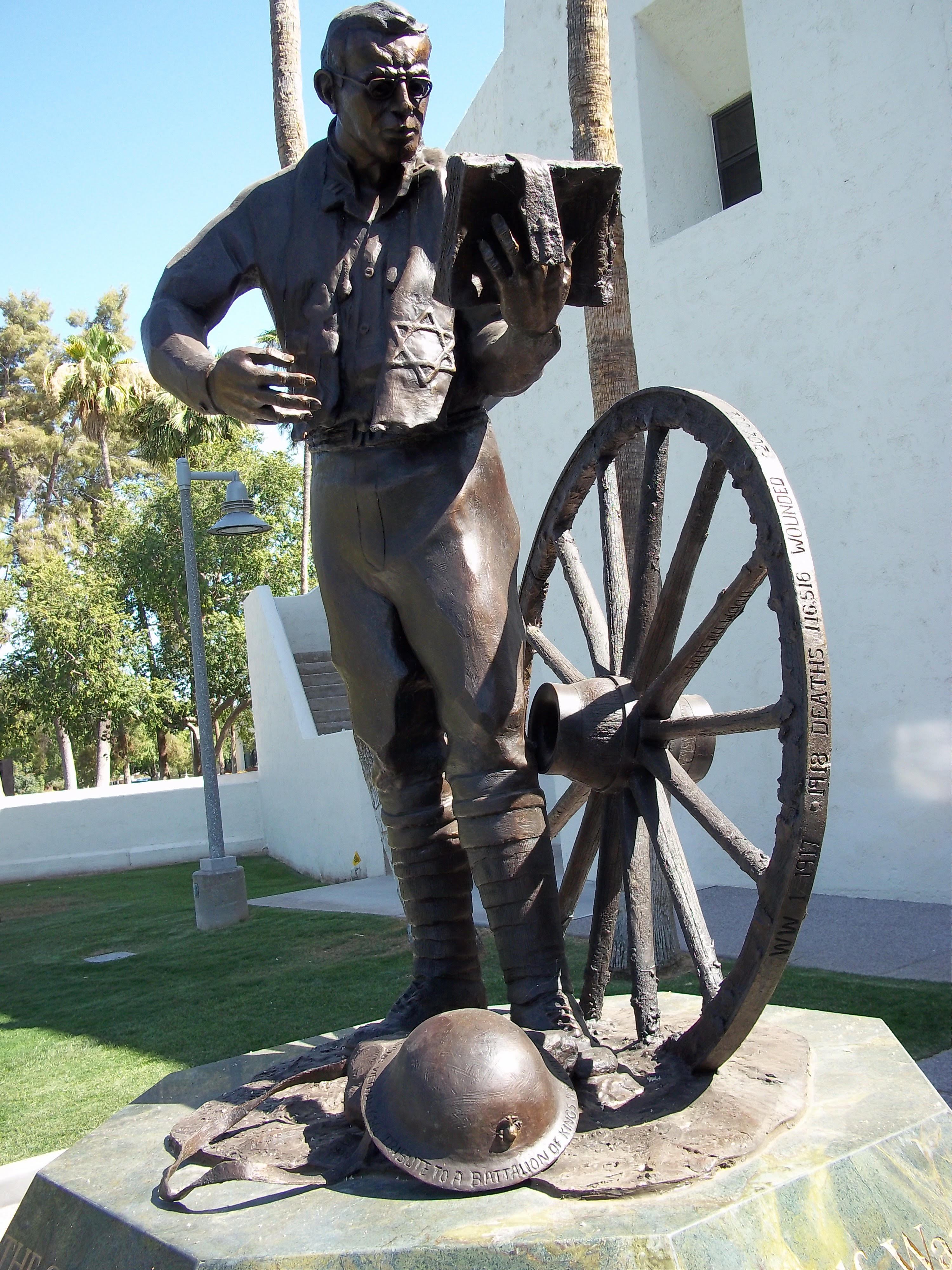 Zoom on the image : “The Chaplain” World War I Memorial