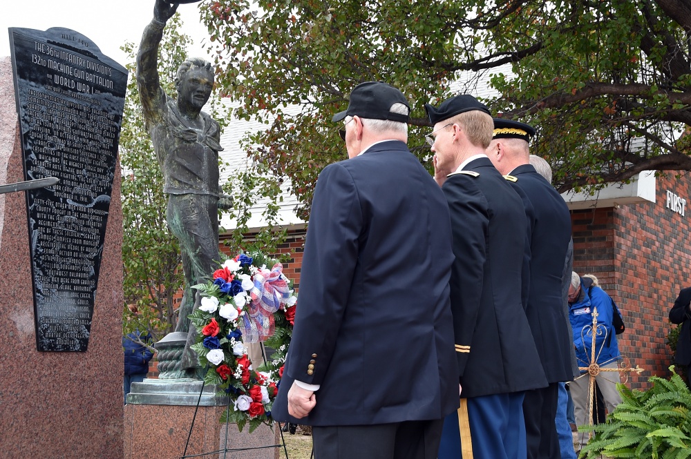 Zoom on the image : Granite OK World War I Memorials