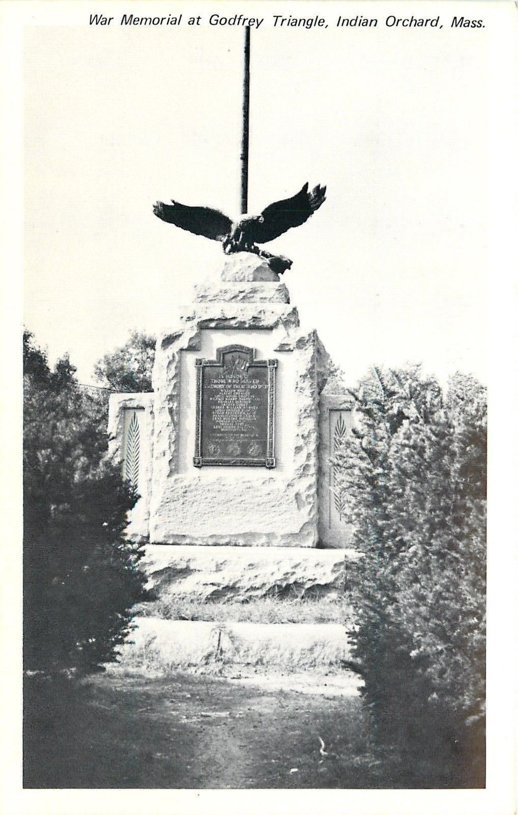 Zoom on the image : Godfrey Triangle World War I Monument