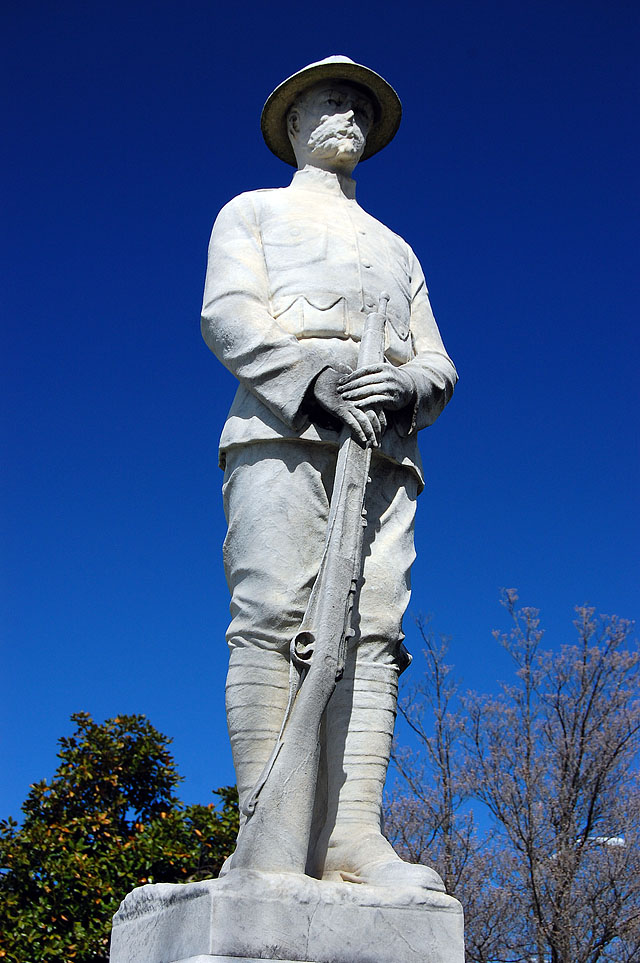 Zoom on the image : World War I Doughboy Memorial
