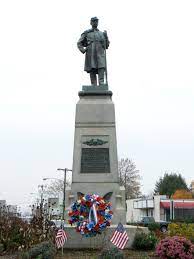 Zoom on the image : All Wars Memorial - Enfield