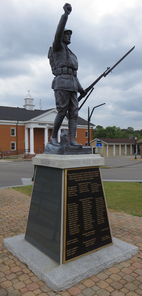 Zoom on the image : Spirit of the American Doughboy - Jamestown