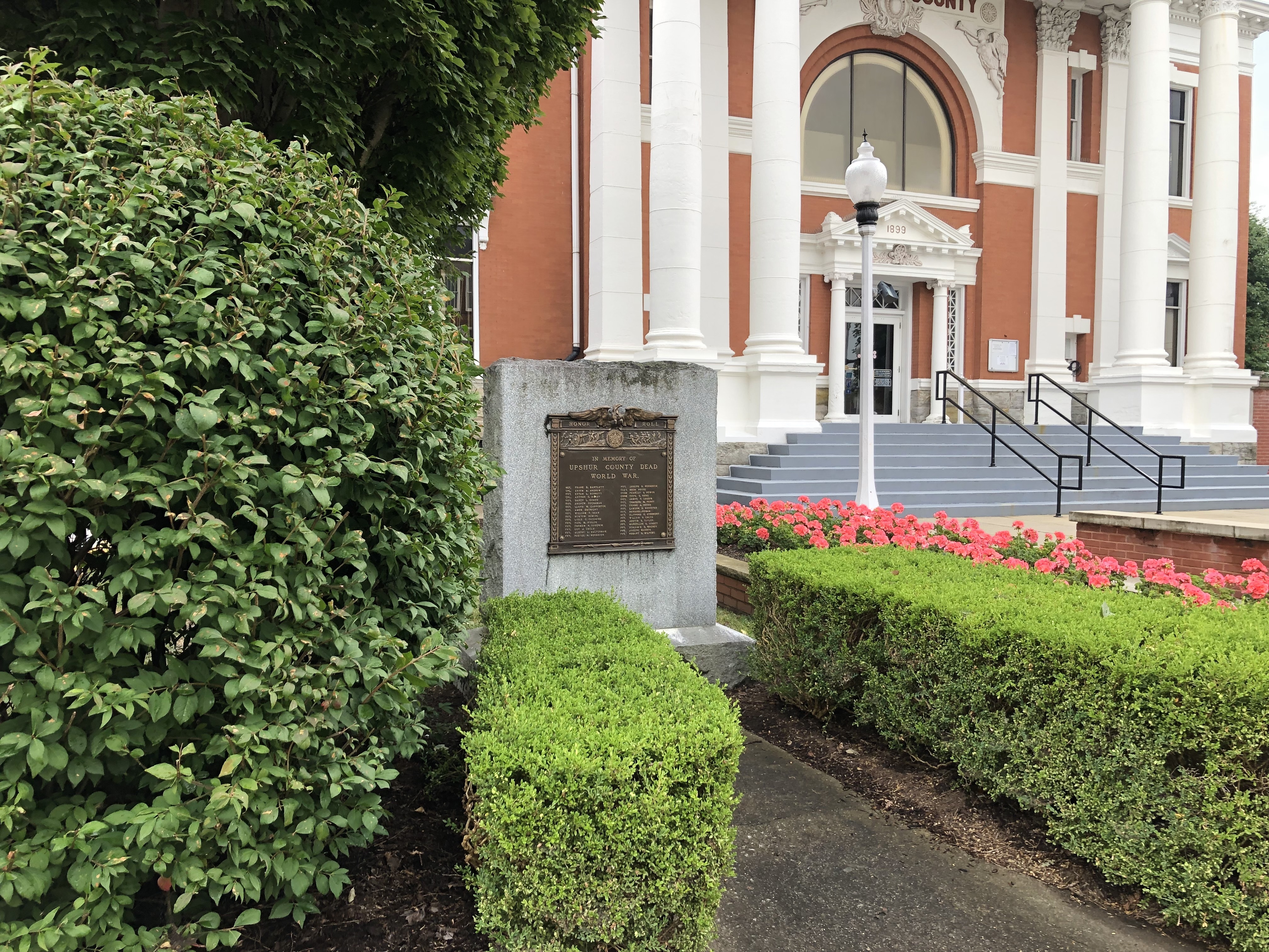 Zoom on the image : Upshur County World War I Honor Roll