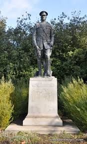 Zoom on the image : Pershing Statue in Golden Gate Park