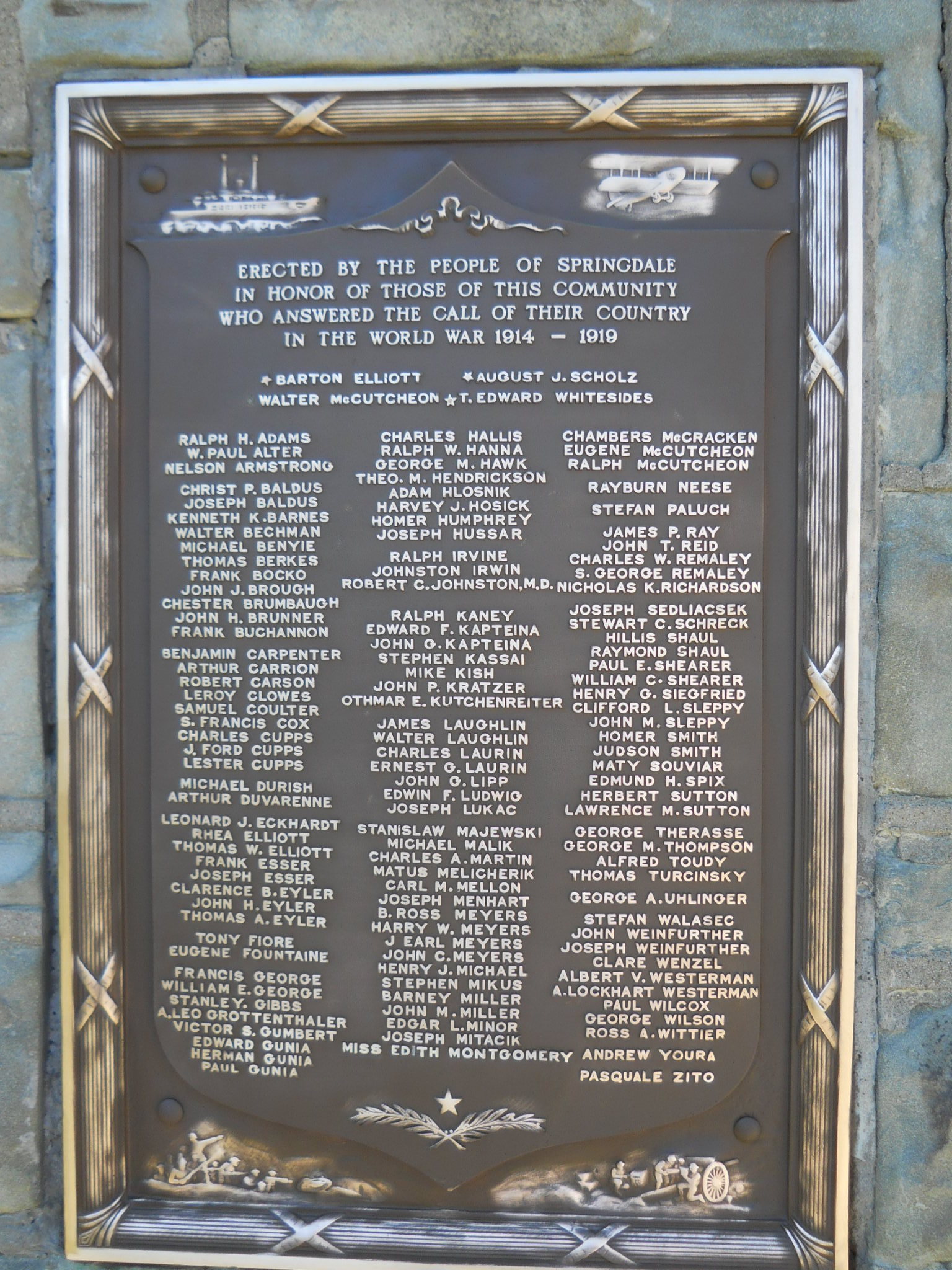 Zoom on the image : Springdale Veterans Memorial WWI Honor Roll Plaque