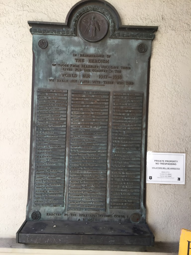 Zoom on the image : World War 1 Commemorative Plaque