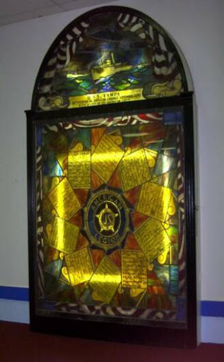 Zoom on the image : USS Tampa Memorial Window