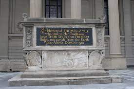 Zoom on the image : Yale University World War I Memorial