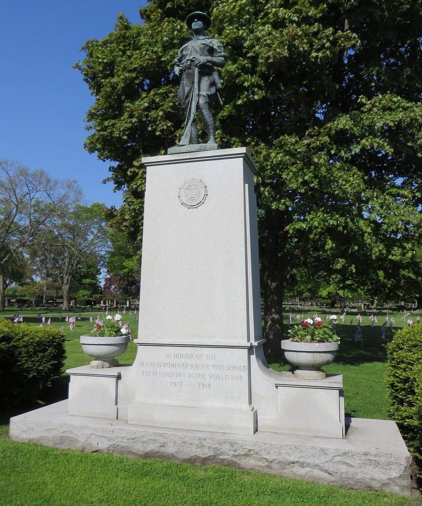 Zoom on the image : Racine Doughboy