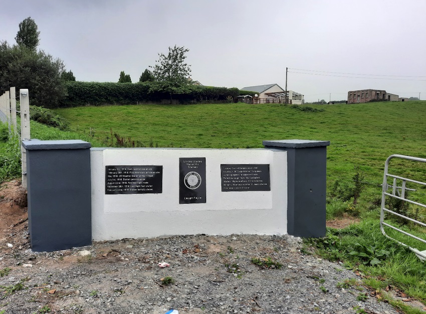 Zoom on the image : World War I Memorial - Inishowen