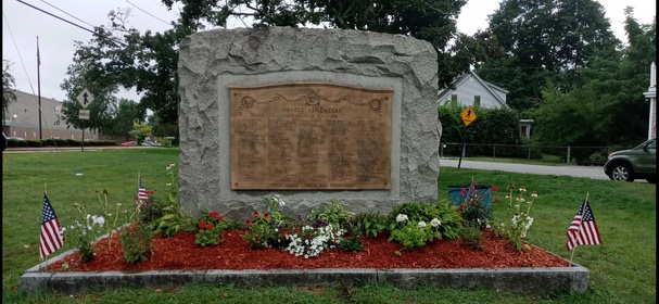 Zoom on the image : Dracut World War I Memorial