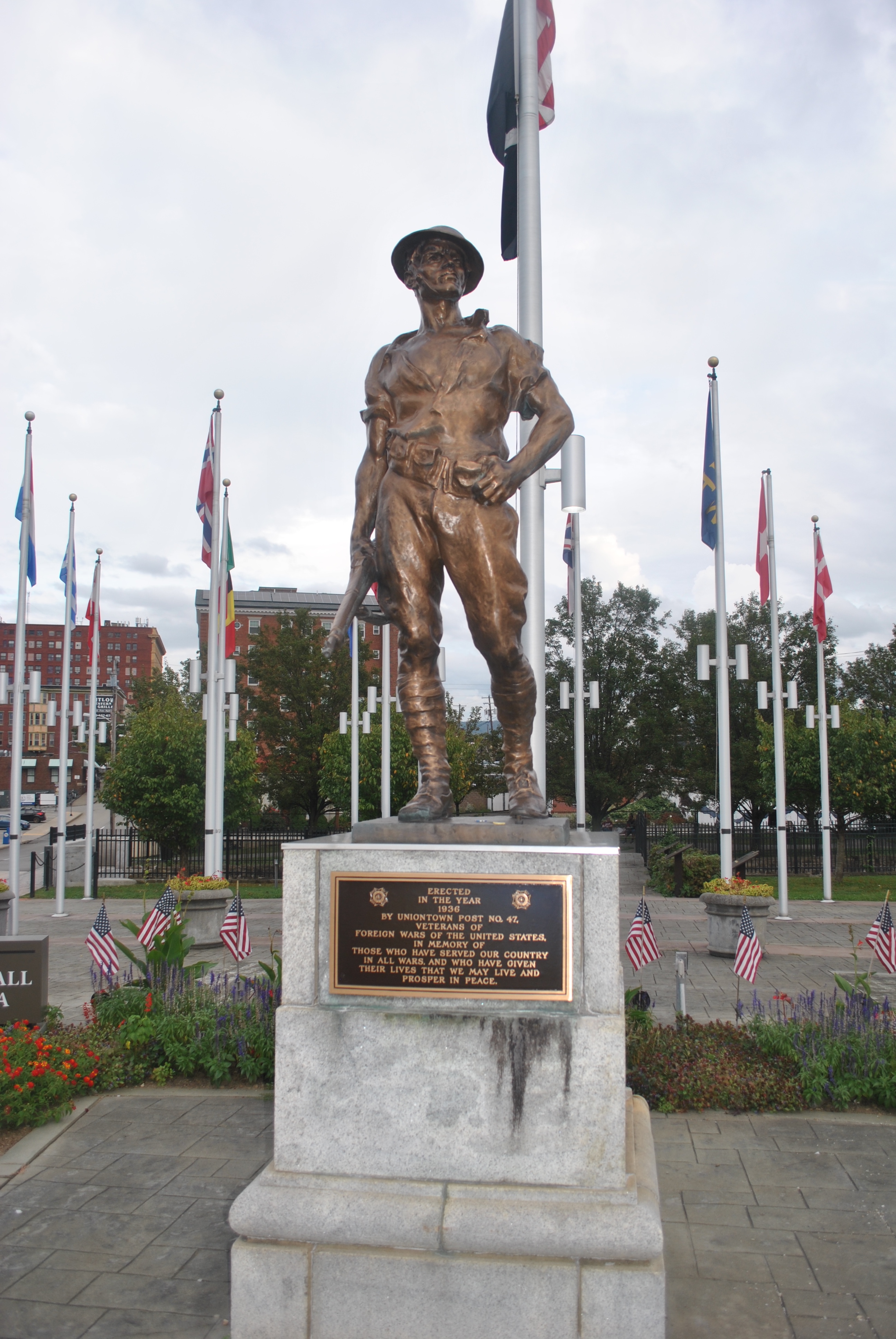 Zoom on the image : Doughboy - George C. Marshall Memorial Plaza
