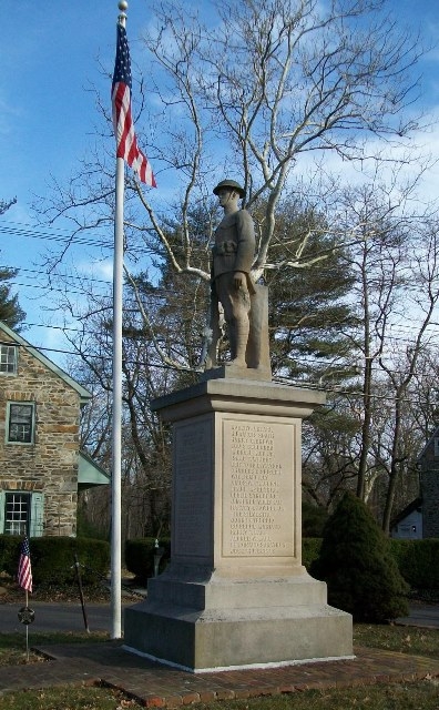 Zoom on the image : Falls Township World War Memorial