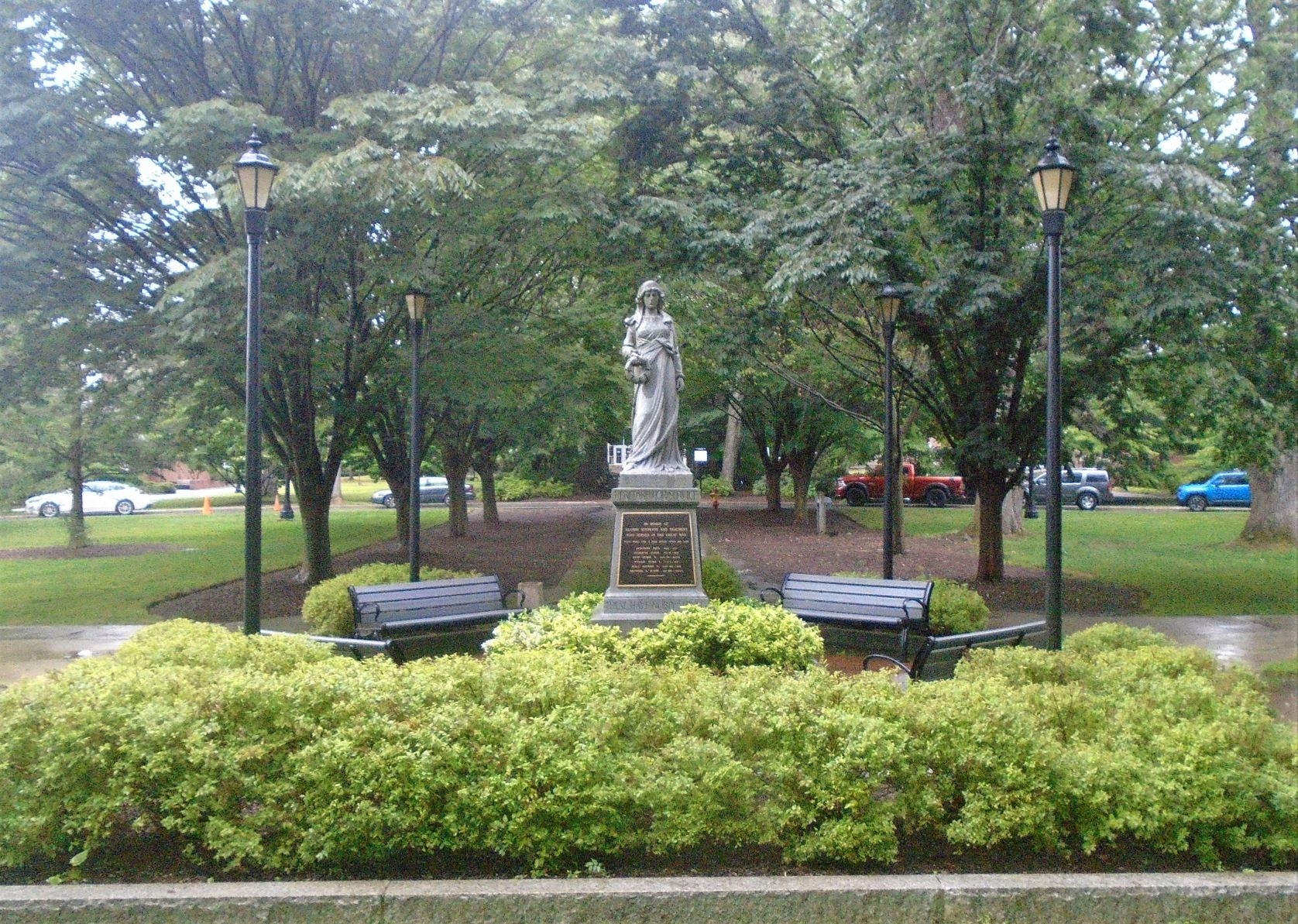 Zoom on the image : East Stroudsburg Univ. World War Memorial