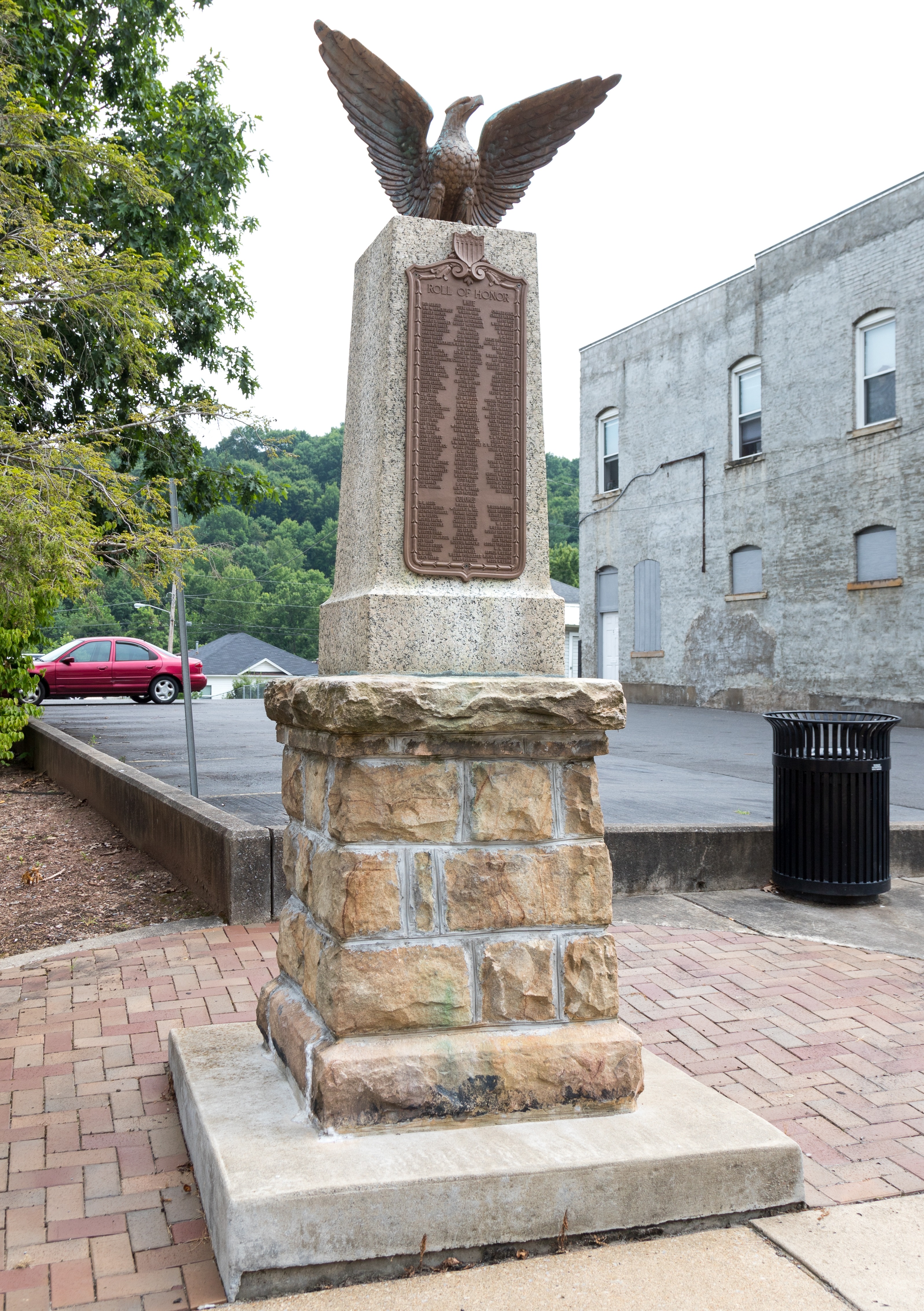 Zoom on the image : Mount Hope Roll of Honor