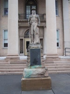 Zoom on the image : Romney WV WWI Memorial