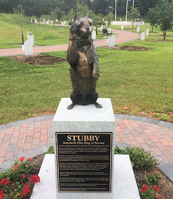 Zoom on the image : The Sergeant Stubby Memorial at the CT Trees of Honor Memorial